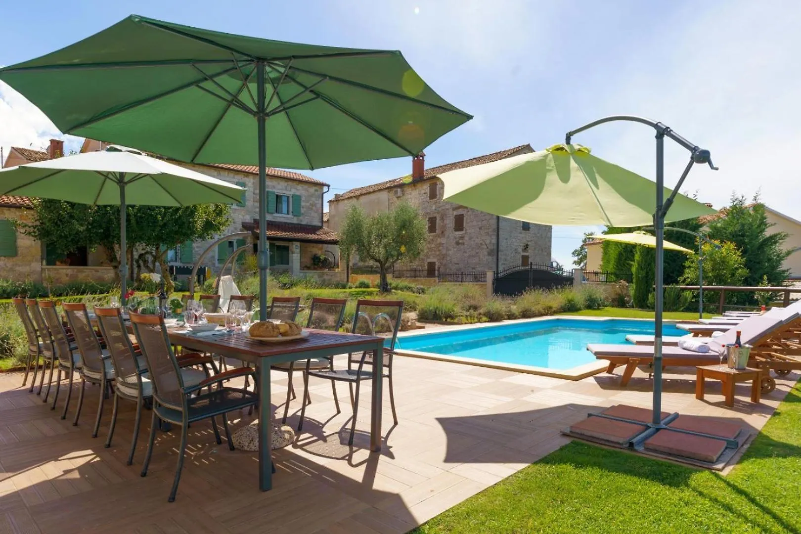 Rustic Eco Villa Baldasi With Pool In Vizinada 0*,  克罗地亚