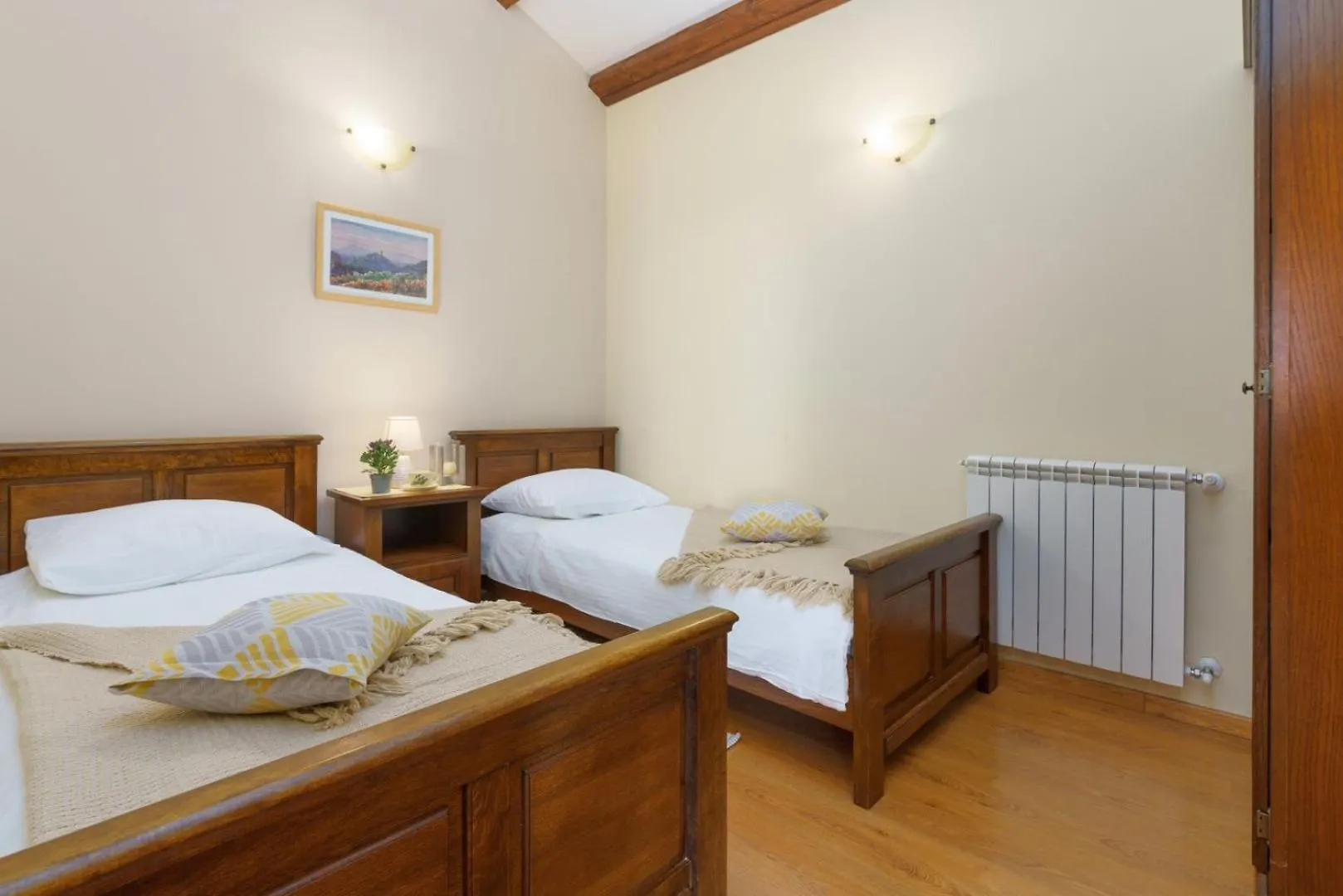 Rustic Eco Villa Baldasi With Pool In Vizinada 克罗地亚